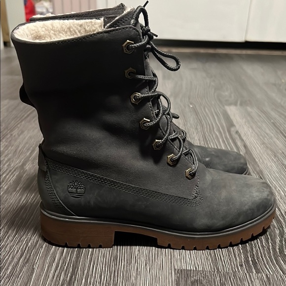Timberland Gray Ankle Boots Sturdy Sole Rugged Style - Picture 2 of 8